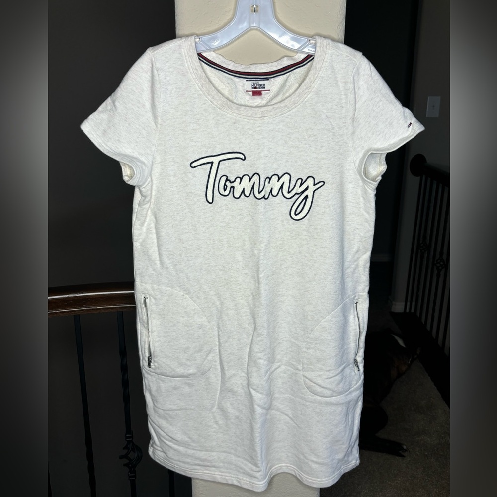 Tommy Hilfiger T Shirt Dress with Tommy on front Size L Logo Spring Summer